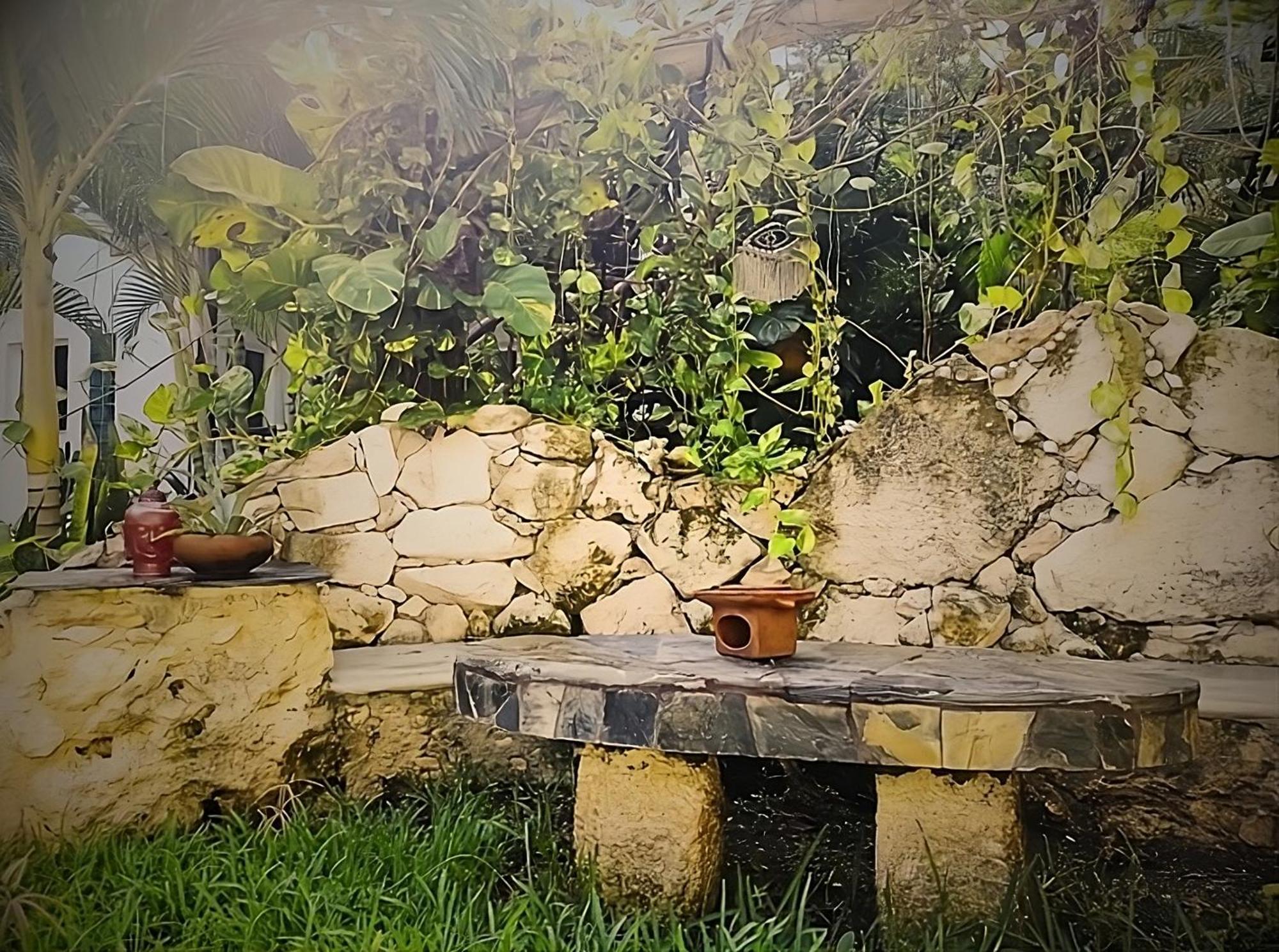 Hotel Zamunda Garden View à Tulum Extérieur photo
